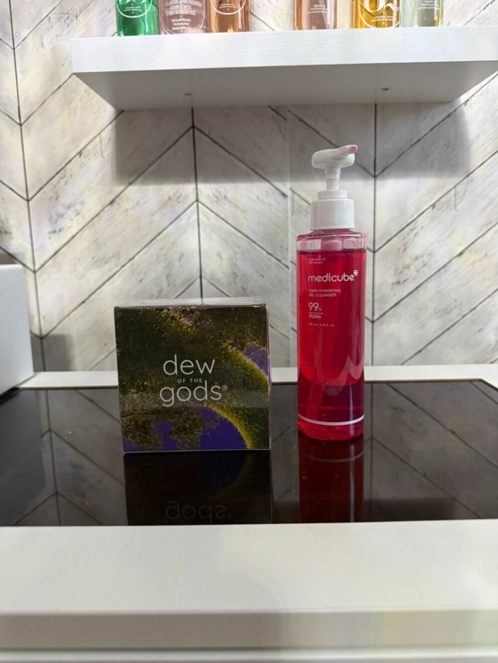 Medicube Cleanser & Dew Of The Gods Cream